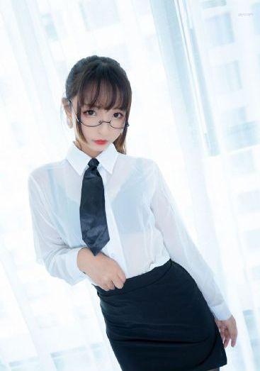 国产老妇和小鲜肉伦理电影免费观看_BD韩语电影完整版