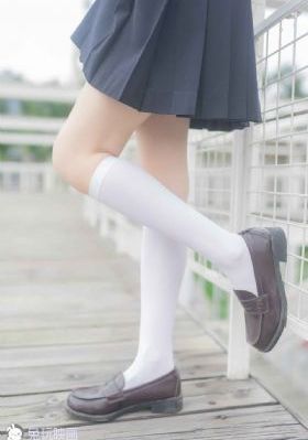 人妻丝袜加勒比色综合_BD国语电影完整版在线观看