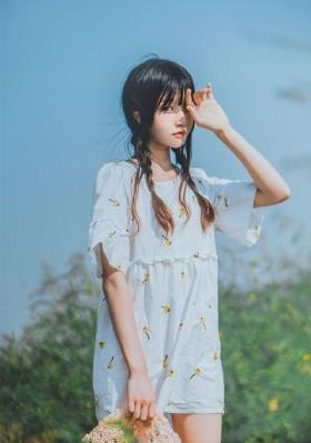 国产钢琴哪个品牌性价比高_高清直播在线观看